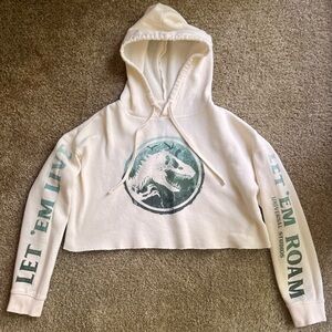 Universal Studios Jurassic World Women’s Cropped Hoodie Size XS Like New!!
